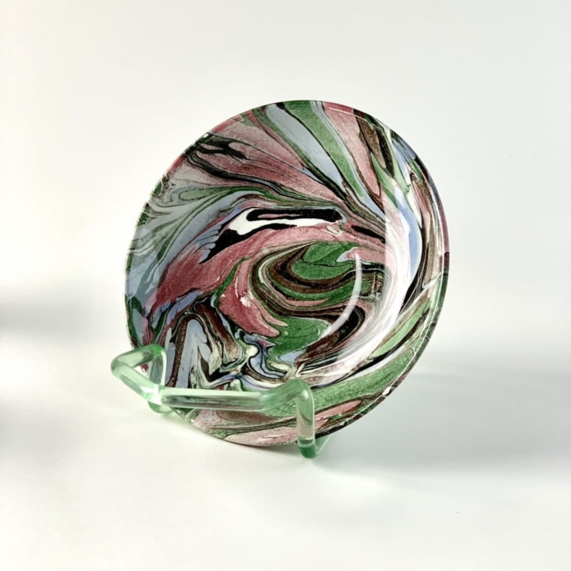 Spodeczek marbling