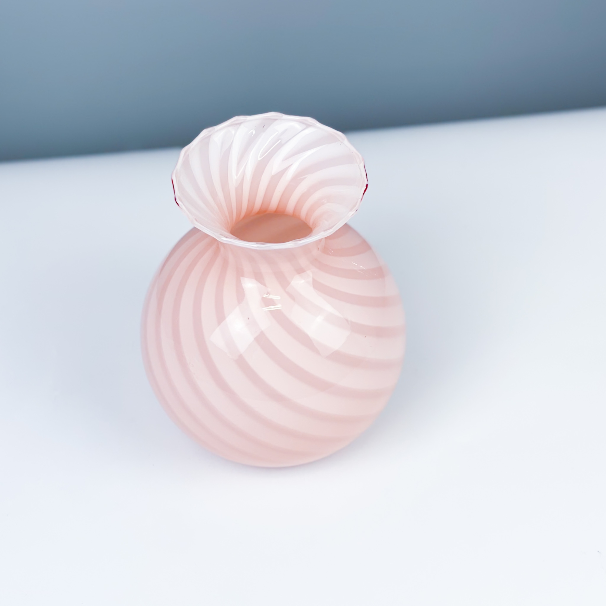 Wazon Swirl Murano różowy