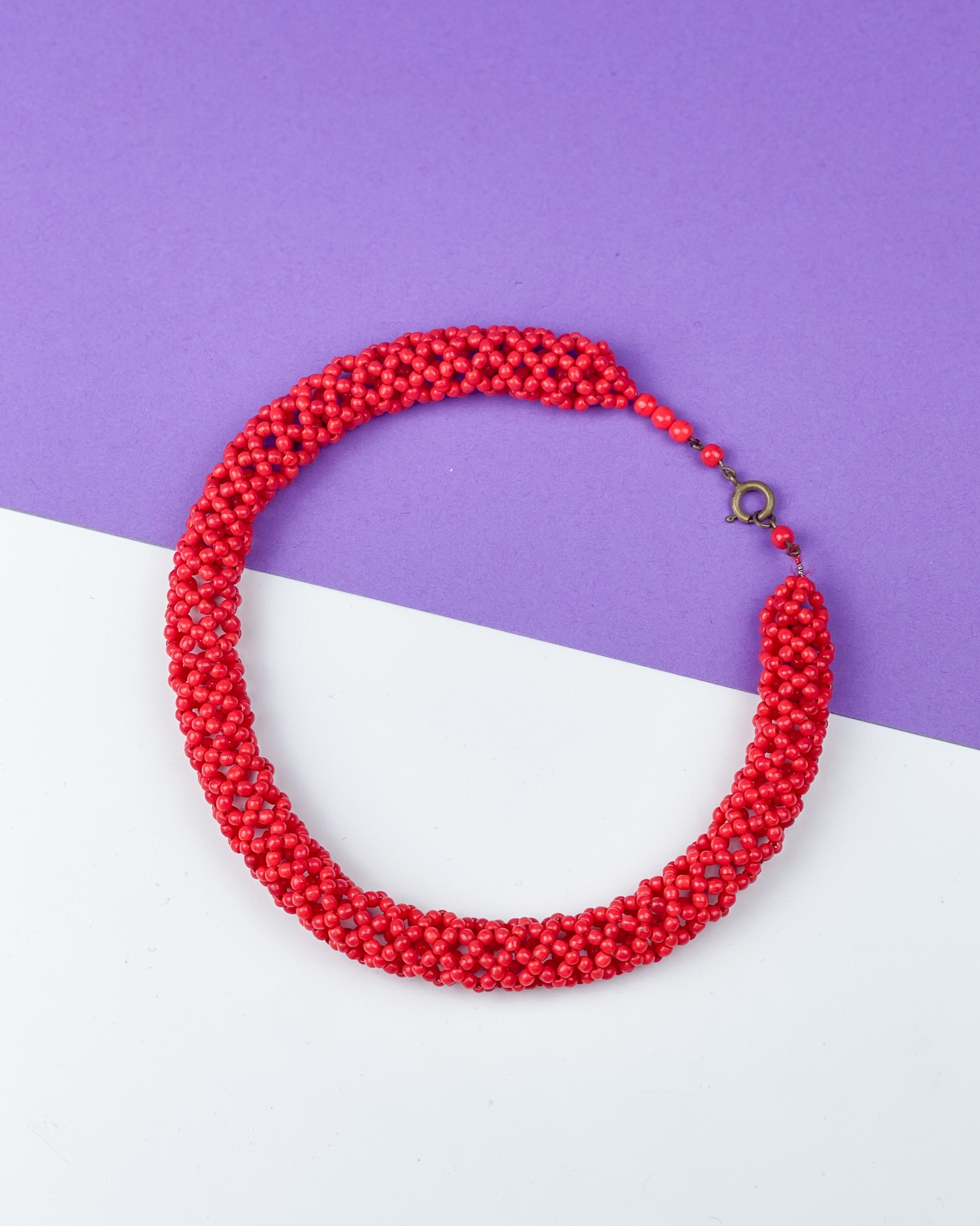 Naszyjnik ze szklanych koralików 